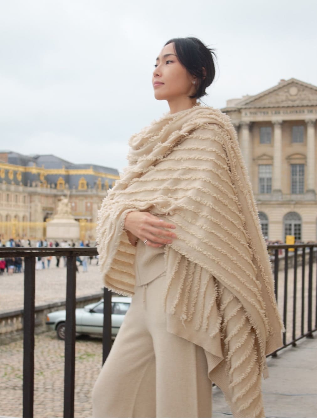 Fringe shawl